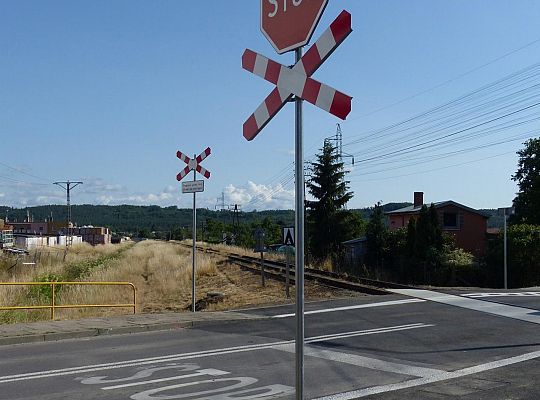 Przebudowa przejścia przez przejazd kolejowy 49558