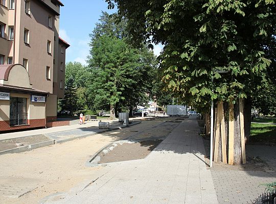 Sienkiewicza w przebudowie. Powstają miejsca 51071