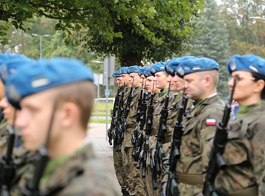 W hołdzie bohaterom i ofiarom wojny 51080