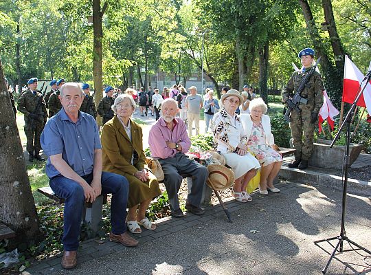 Pamięci Sybiraków i agresji ZSRR na Polskę 51436