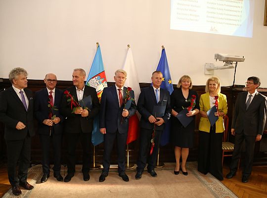 Święto edukacji, nauczycieli i pracowników oświaty 51977