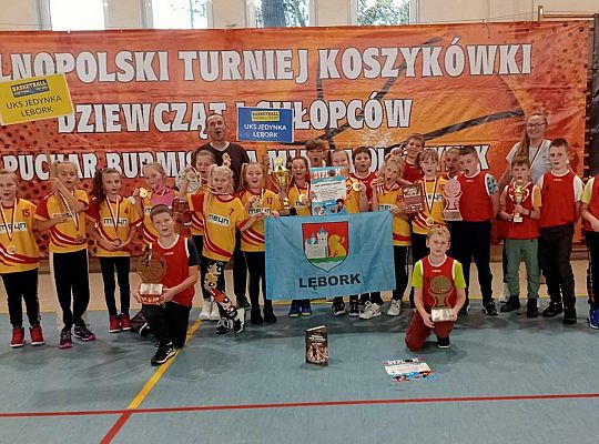 Sukcesy UKS "Jedynki" Lębork na turnieju 52481