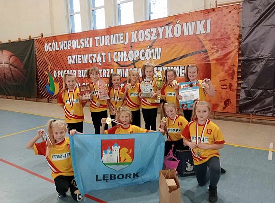 Sukcesy UKS "Jedynki" Lębork na turnieju 52483