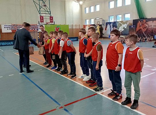 Sukcesy UKS "Jedynki" Lębork na turnieju 52487