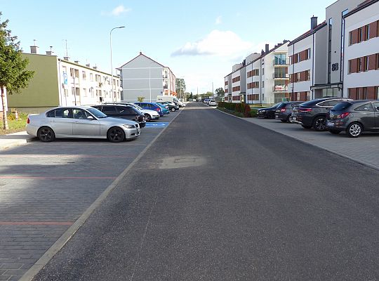 Nowa ulica na Zatorzu. Mieszka I bis z asfaltem 52730