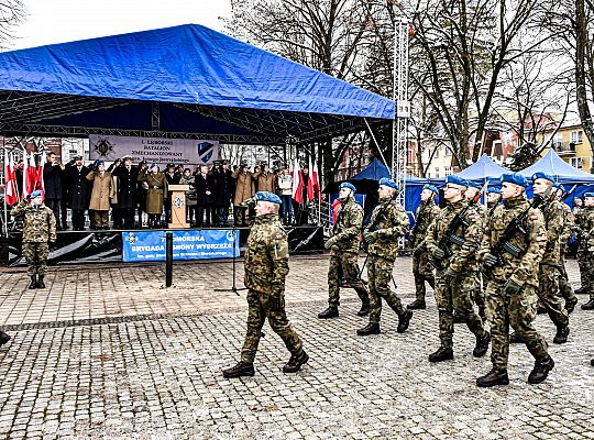 Przysięga wojskowa w 1 Lęborskim Batalionie 53070