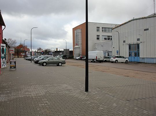 Ulica Zwarowska zyskała parking. Wkrótce II etap 53426
