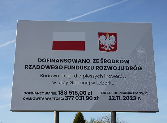 Na ulicy Glinianej powstaje droga dla pieszych i 54209