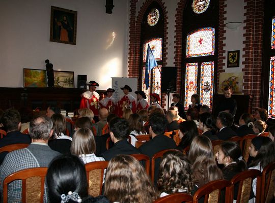 Oświatowe Nagrody Burmistrza 1669