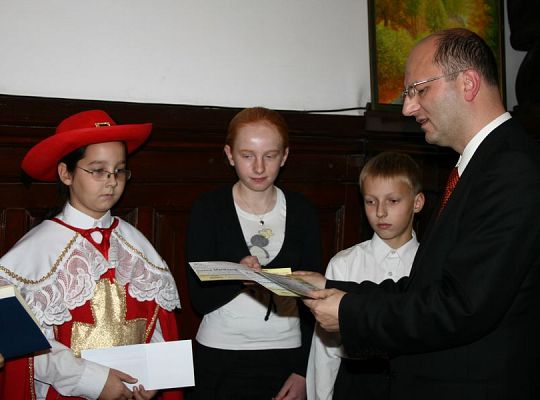 Oświatowe Nagrody Burmistrza 1682