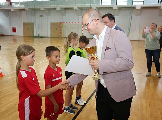 „Kto z nas lepiej i prędzej”. Konkurs sportowy dla 54977