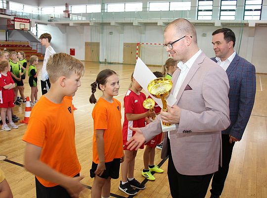 „Kto z nas lepiej i prędzej”. Konkurs sportowy dla 54978
