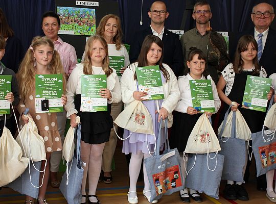 Konkurs plastyczny „Czysty las wokół nas” 55180
