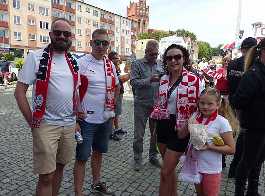 Lębork kibicuje biało-czerwonym. STREFA KIBICA 55460