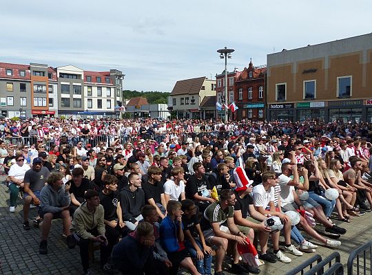Lębork kibicuje biało-czerwonym. STREFA KIBICA 55455