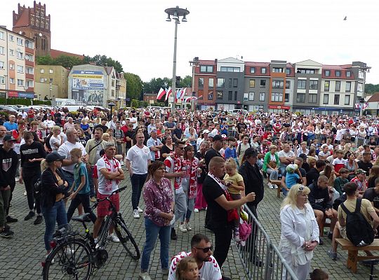 Lębork kibicuje biało-czerwonym. STREFA KIBICA 55459
