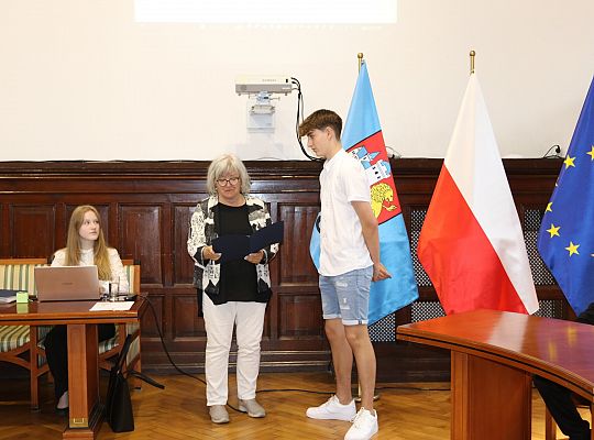 IV sesja V kadencji Młodzieżowej Rady Miasta 55537