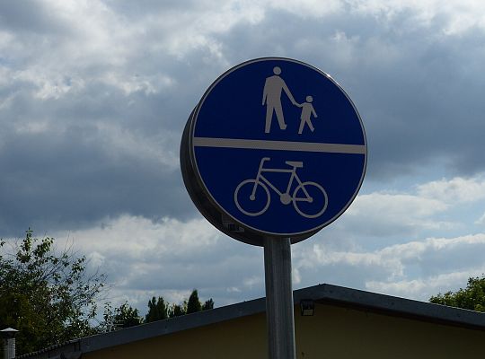 Nowa droga pieszo-rowerowa na ul. Glinianej 55730