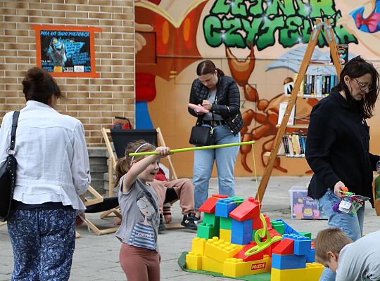 Letnia Czytelnia na Staromiejskiej wystartowała! 55803