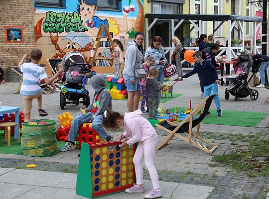 Letnia Czytelnia na Staromiejskiej wystartowała! 55805