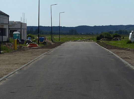 Asfalt na ulicach Powstańców Warszawy i Strzelców 55888