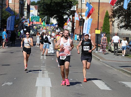 Rywalizowali na lęborskim bruku. 22. Bieg Uliczny 56018