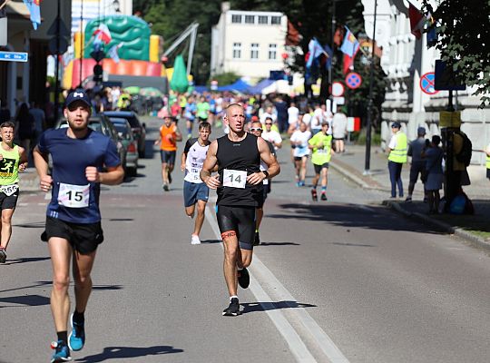 Rywalizowali na lęborskim bruku. 22. Bieg Uliczny 56030