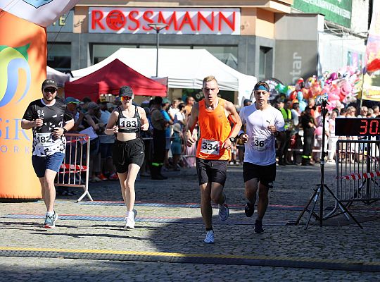 Rywalizowali na lęborskim bruku. 22. Bieg Uliczny 56051