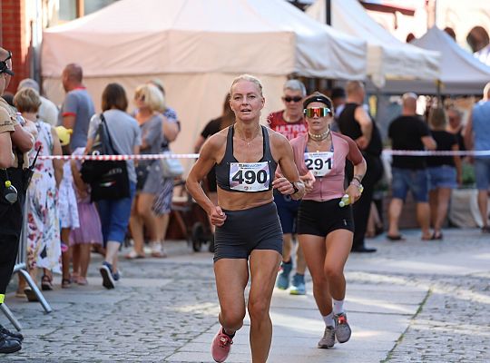 Rywalizowali na lęborskim bruku. 22. Bieg Uliczny 56066