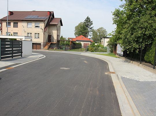 Ulica Mikołajczyka gotowa 56224