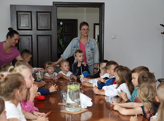 Przedszkolaki z Lęborka odwiedziły burmistrza 56809
