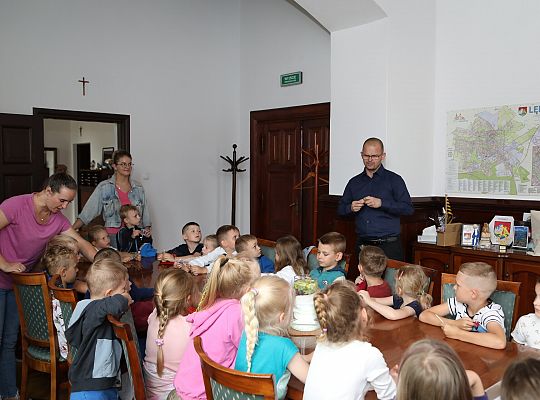 Przedszkolaki z Lęborka odwiedziły burmistrza 56810