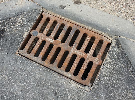 Ulica 8 Maja-bis zyskała asfaltową nawierzchnię i 56898