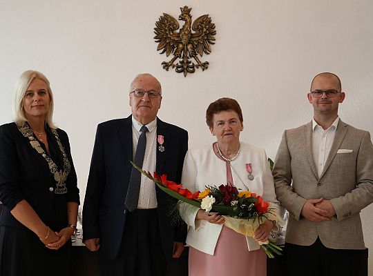 Złote gody w ratuszu. Medale dla 6 par 57333