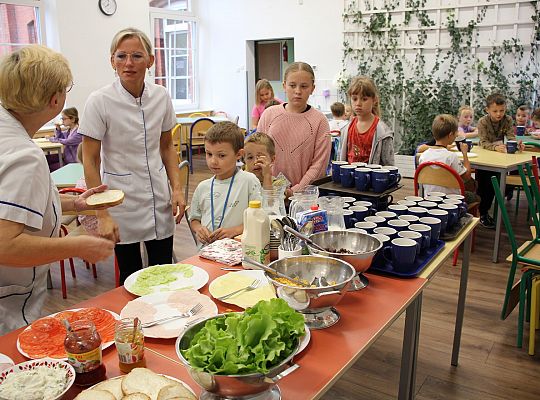 W Szkole Podstawowej nr 3 serwują śniadania. To 57681