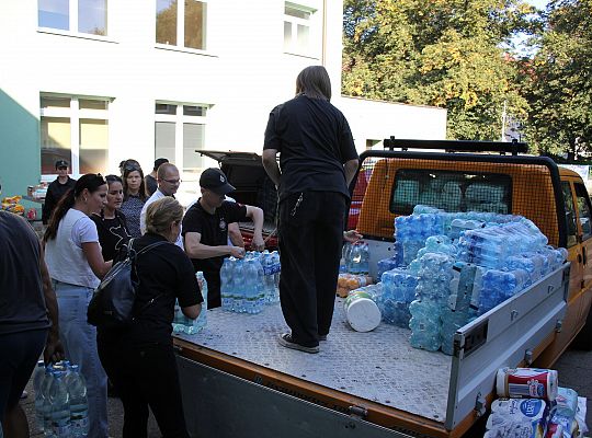 Zbiórka dla powodzian. Z Lęborka popłyną tony 57741