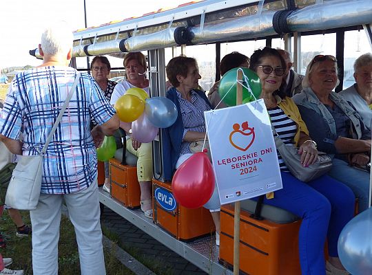 Wycieczki turystyczne meleksami po Lęborku hitem 57757