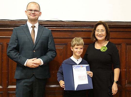 Nagrody i wyróżnienia burmistrza z okazji Dnia 58294