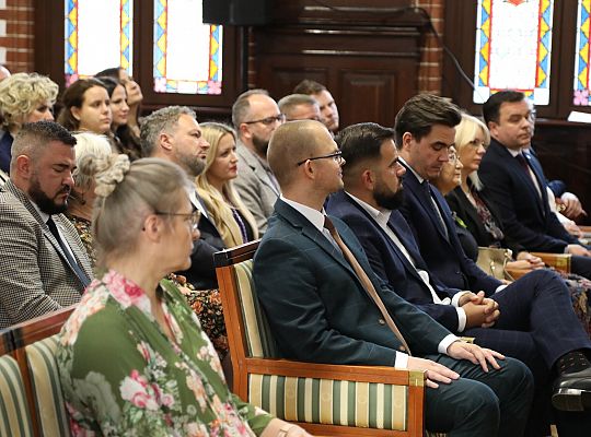 Dyrektorzy i nauczyciele nagrodzeni z okazji Dnia 58316