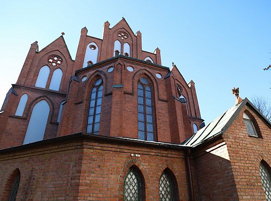 Remont zabytkowego kościoła „Korony”. Umowy na 58375