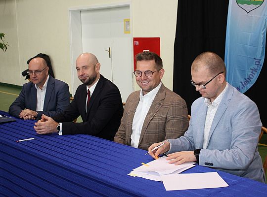 Umowy podpisane. 11 mln zł na rozbudowę, 58799