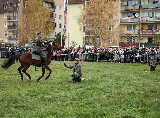 Widowisko historyczne z okazji Narodowego Święta 59000