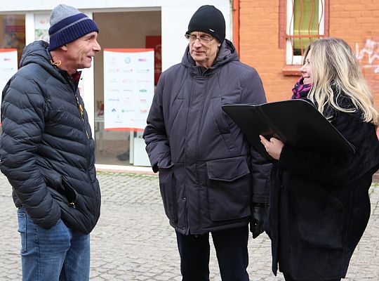Fragment zabytkowych murów już po remoncie i 59396