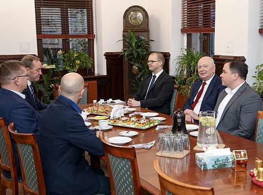 Marszałek Struk z wizytą w ratuszu 59446