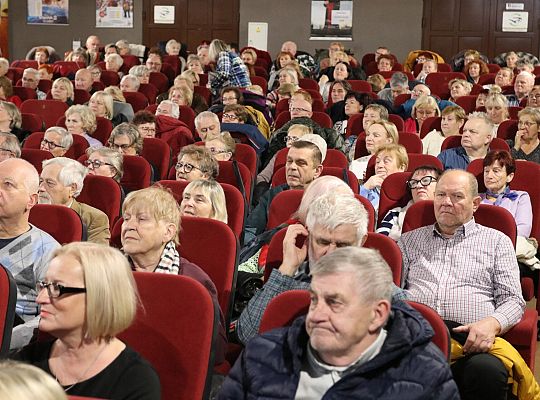 Seniorzy wypełnili „Fregatę” na seansie filmowym 59467