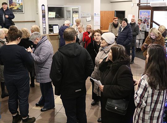 Seniorzy wypełnili „Fregatę” na seansie filmowym 59470