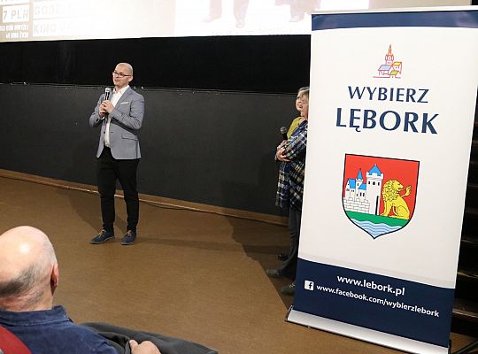 Seniorzy wypełnili „Fregatę” na seansie filmowym 59482