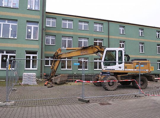 Trwa rozbudowa Szkoły Podstawowej nr 8 i remont 59660