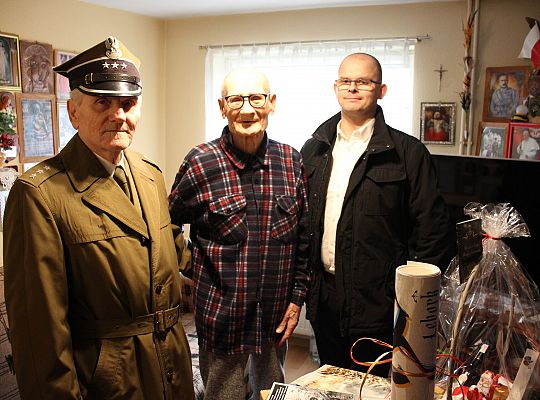 Świąteczne wsparcie dla kombatantów 59725