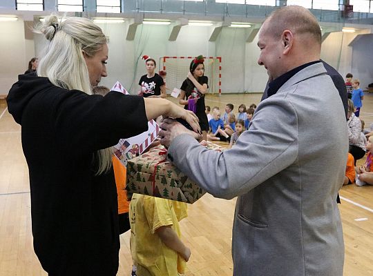 Pierwszaki pokazały, jak potrafią doskonale bawić 59791